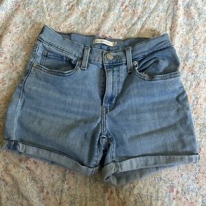 Levi’s light washed denim shorts